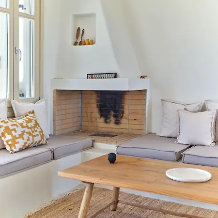 Paria Apartment *