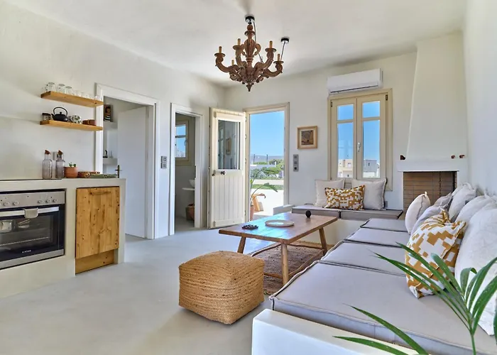 Apartment Paria Naoussa