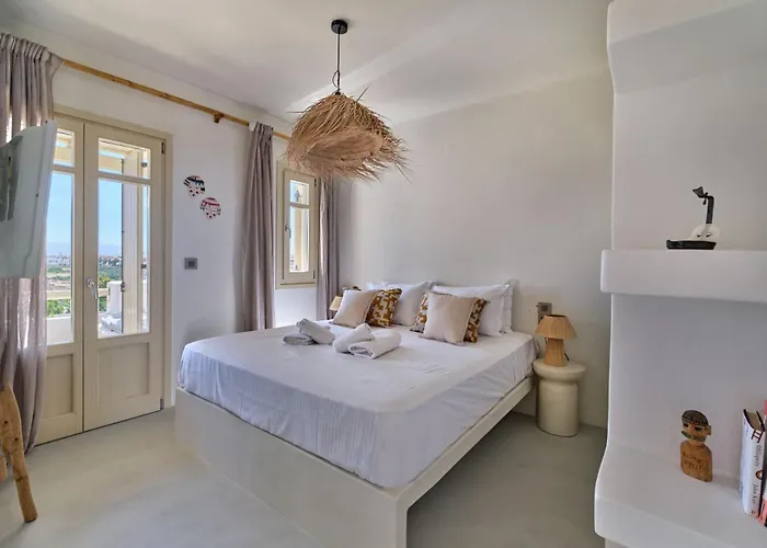 Apartment Paria Naoussa